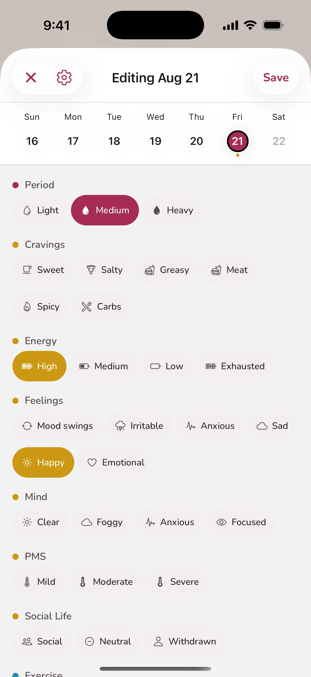 Plum's log sheet for August 21 with period flow set to medium, plus cravings, energy, feelings and mind chips.